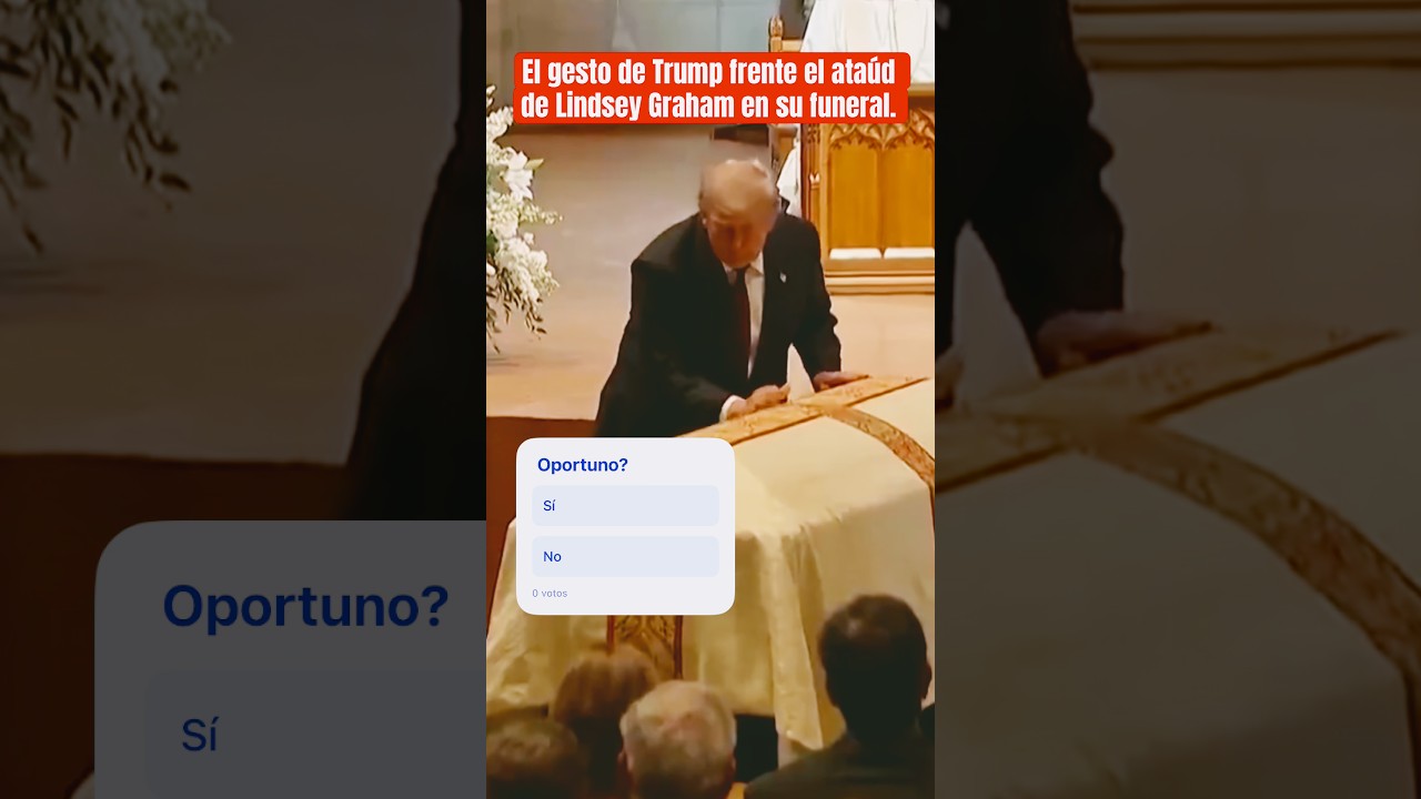 El gesto de Trump frente el ata&uacute;d de Lindsey Graham en su funeral #trump #funeral #lindseygraham
