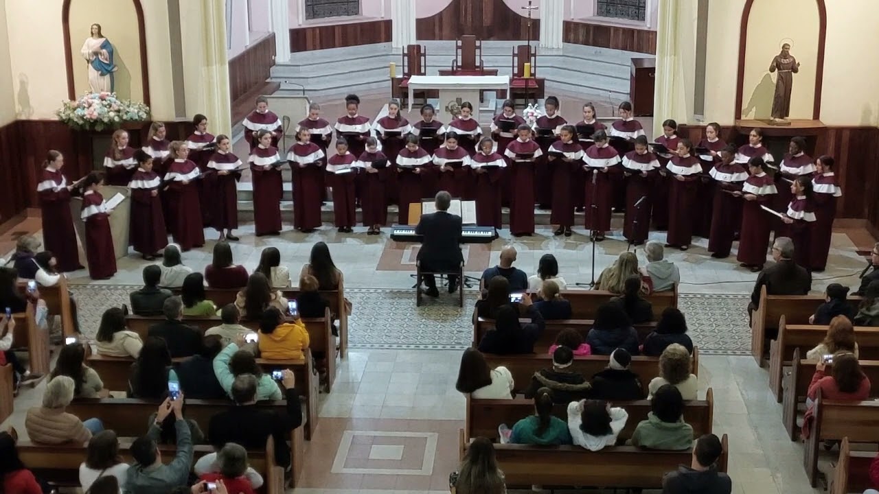 Beauty and the Beast ( H. Ashman / A. Menken) - Meninas dos Canarinhos de Petrópolis - 20220528