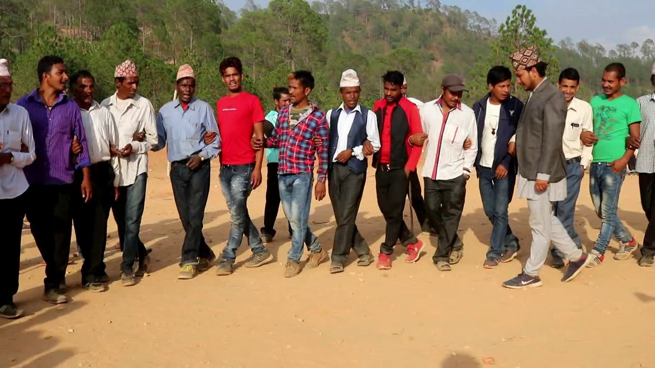 अछाम चौरपाटीमा बेला रोकाया र राम साँउदको देउडा भिडन्त 2076 03 06  New Deauda Dohori