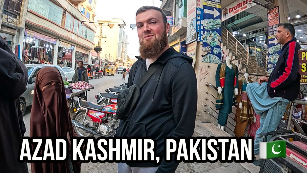 Walking Through Dadyal Bazaar - EXPLORING PAKISTAN’S HIDDEN STREETS