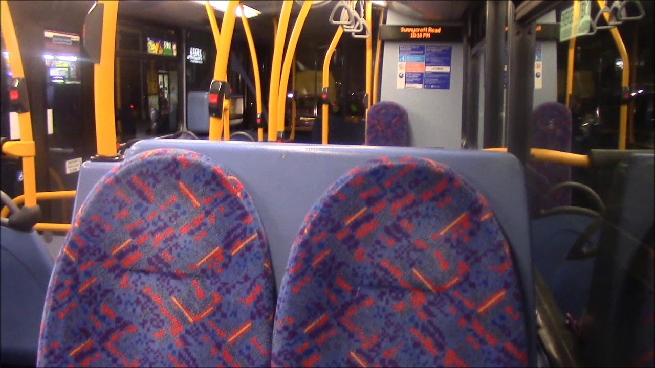 Formula 1 Wannabe | Metroline B9TL / Gemini 2 VW1406 (LK13BHX) working Route 105