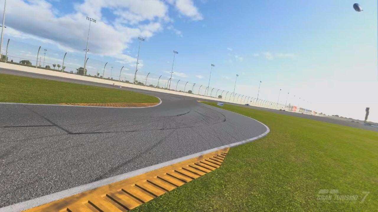 Gran Turismo 7 Vette in VR replay