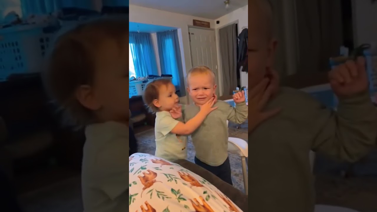 Fall in love 😂🥰 #kid #love