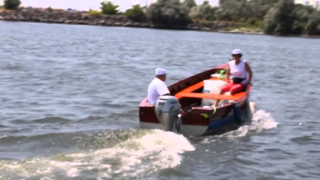 Partide de pescuit la volta cu barca doar la Mangalia