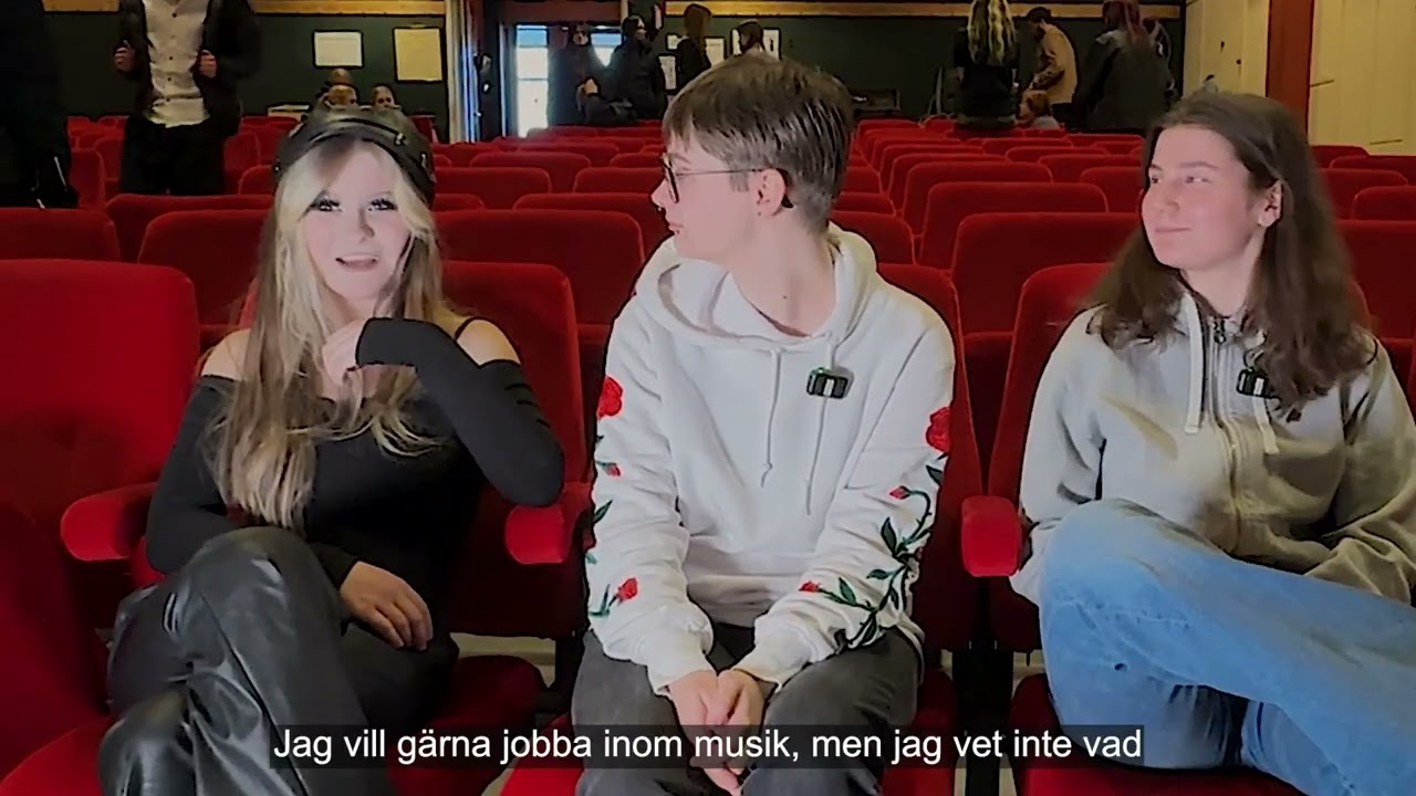 Esteteleverna från Bromangymnasiet bjuder på konsert