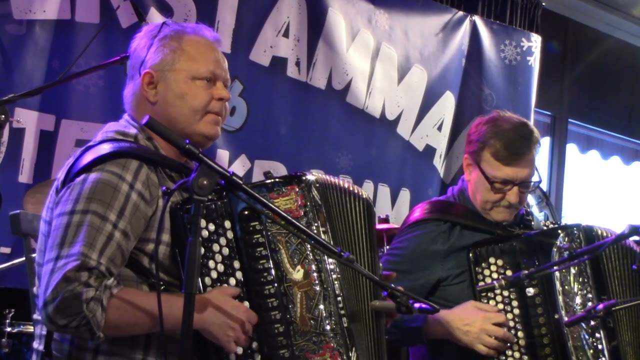 Trestegsvalsen ( Carl Jularbo )   Peter Forsell och Göran Persson