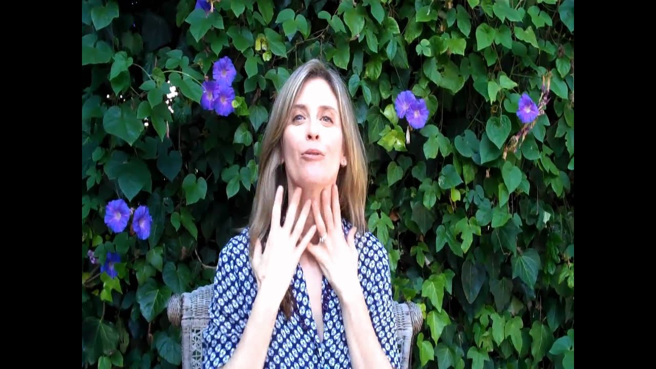 Helen Slater Talks about Barbie and 