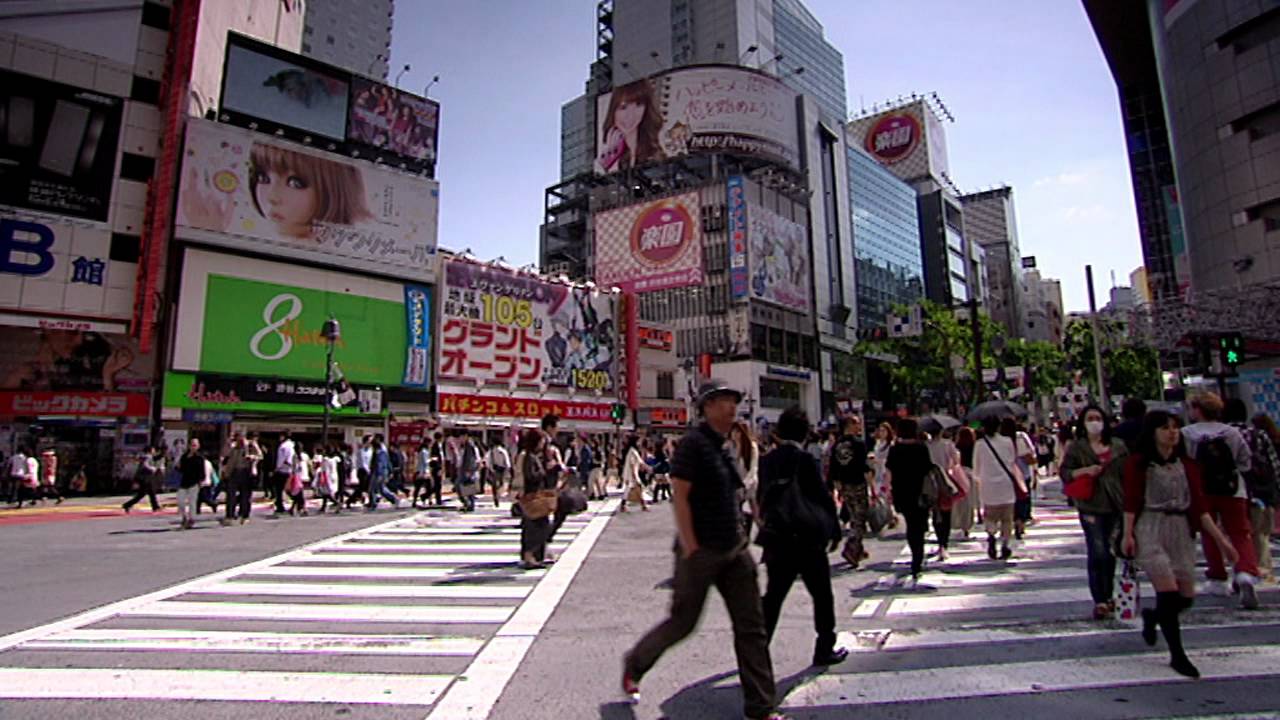 iFlyTV: Erika Terpstra visits Japan
