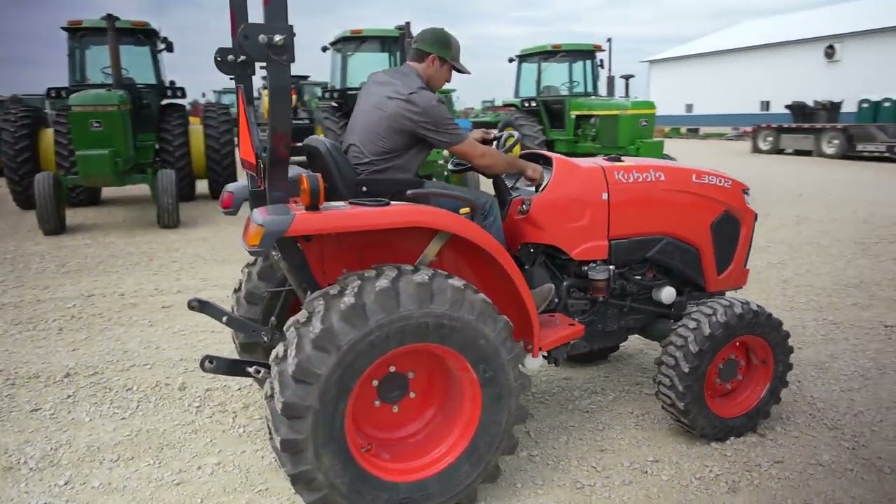 2022 KUBOTA L3902 For Sale