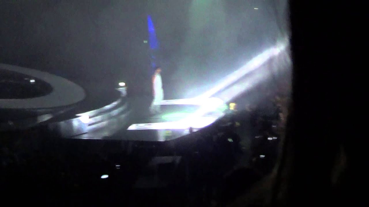 [HD] Drake - We Made It, Trophies [Live Berlin 27.02.2014]