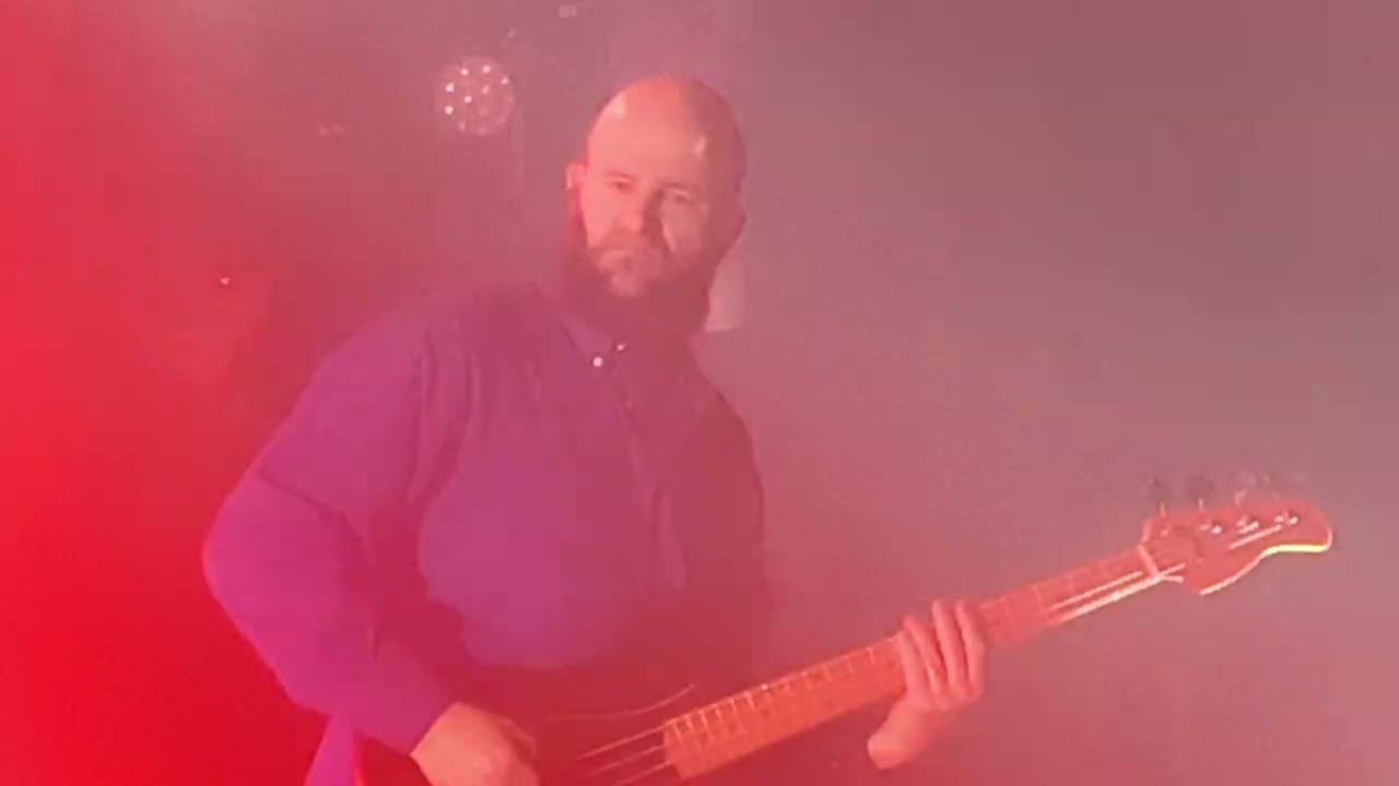 White Lies -- Hurt My Heart - 013 Tilburg 27-02-2026