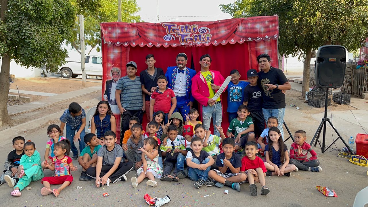 ME VESTÍ DE PAYASO PARA DARLES SHOW A LOS SOÑADORES CON MI COMPA TRIKI TRIKI 🤡 🎪 / Grillo La Duda