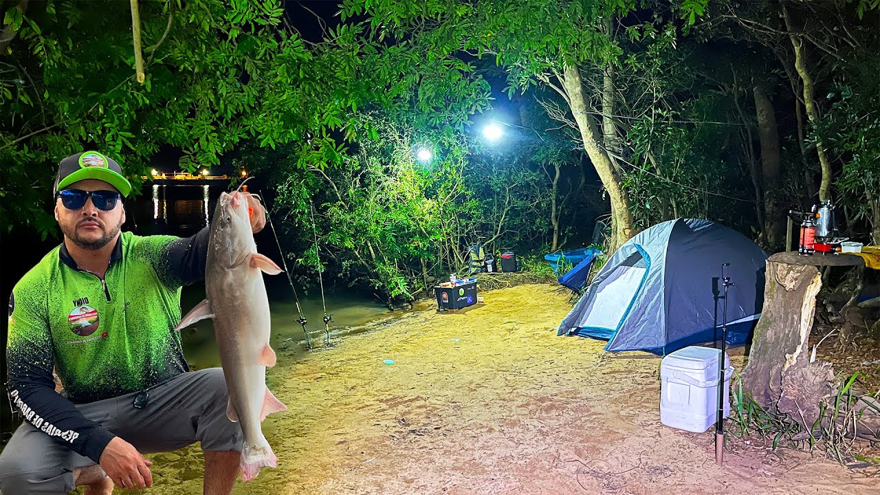 OS MAIORES PEIXES DE COURO SEMPRE PREFEREM OS POÇÕES ! Acampamento e Pescaria no Rio Jacuí/RS