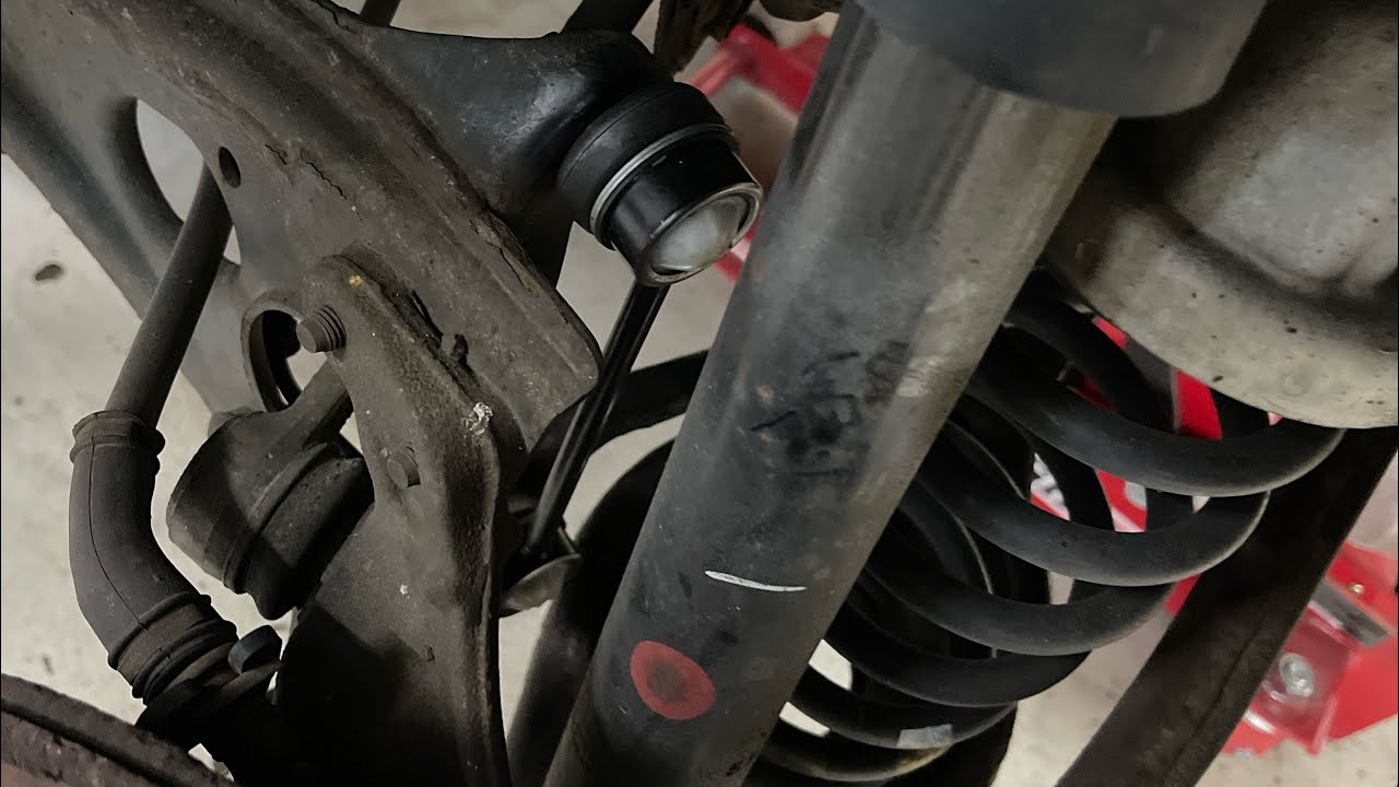 Rear sway bar end link replacement 2007-2012 Hyundai Elantra and Elantra Touring