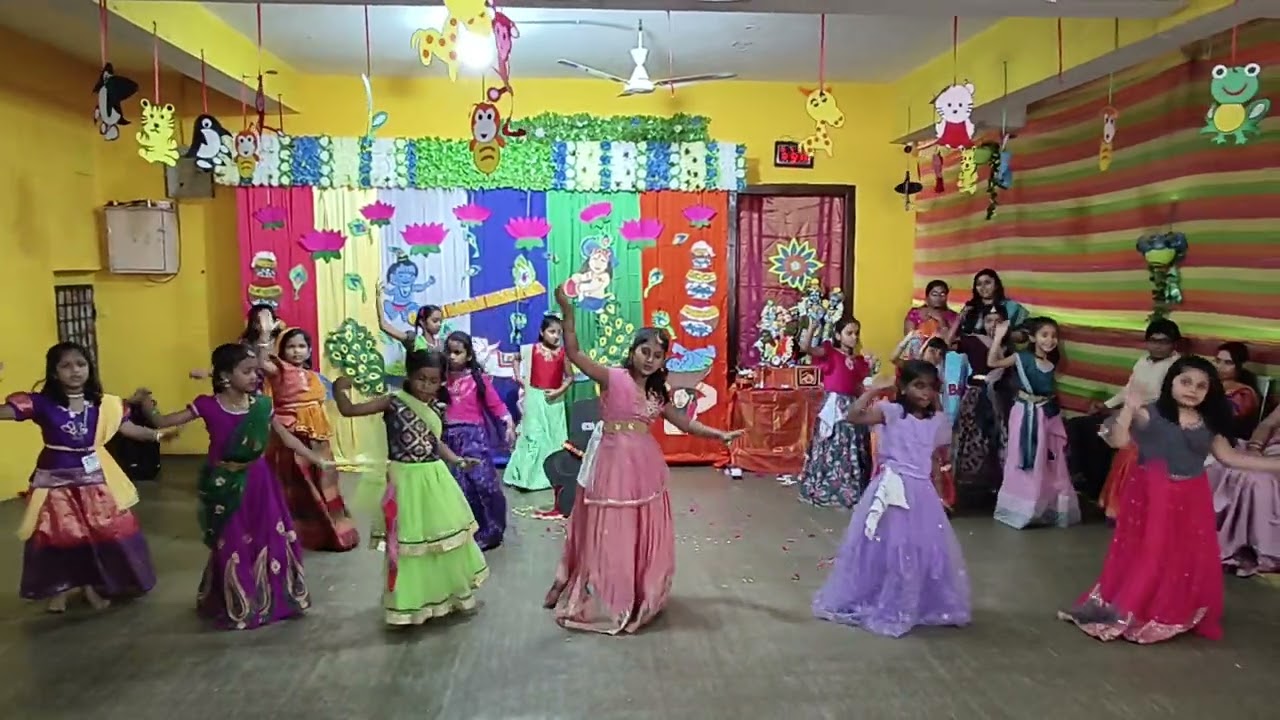 Chaita Ki Chaitwali (Uttarakhand song) Blue Bird School Students @bluebirdschoolshamshabad 
