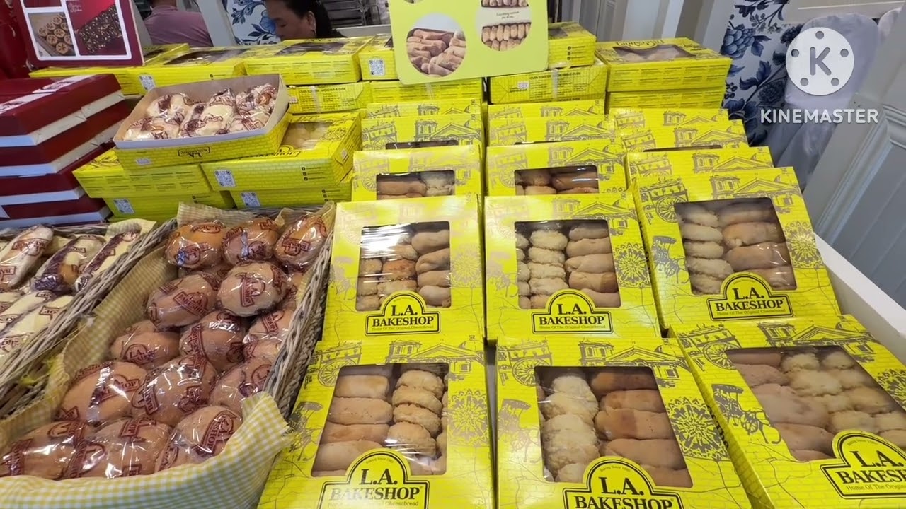 THE FOOD ROW. SM Aura BGC, Taguig City