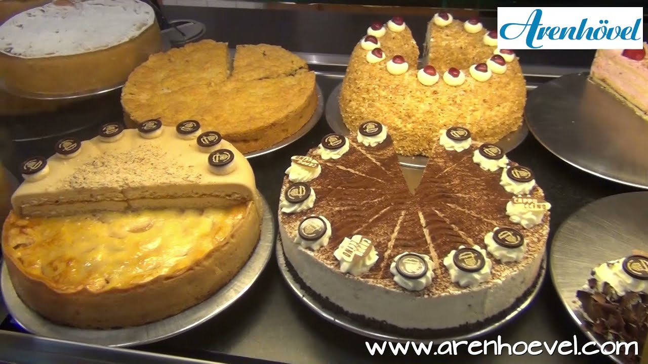 Tortenherstellung der Bäckerei & Konditorei Arenhövel in Sassenberg