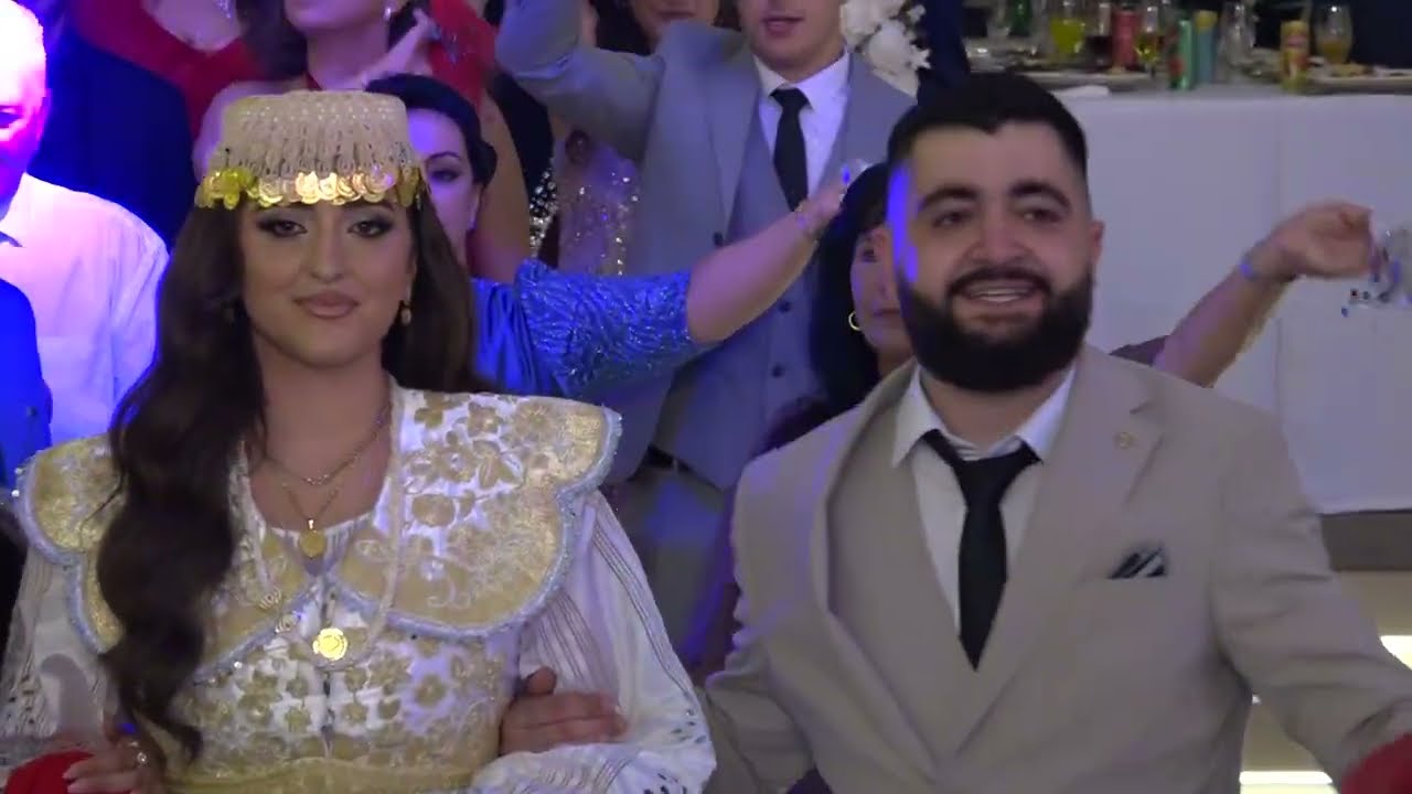 Egzona me veshje tradicionale ULQINAKE - Muzafer Koliqi dhe Valdet Luka 2024