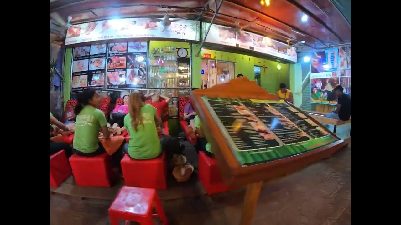 Angkor Night Market: Siem Reap’s Pulse After Dark 🇰🇭