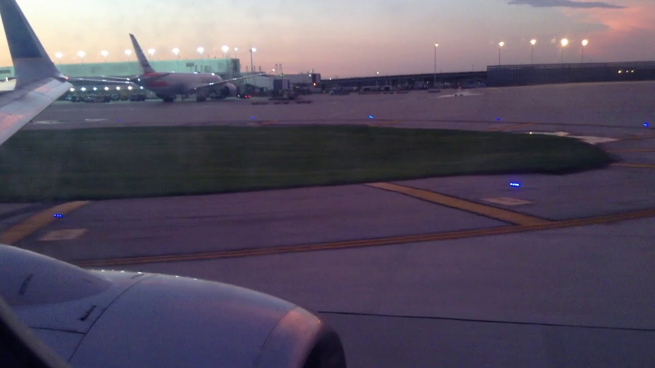 United 737-800 takeoff Chicago (With ATC)