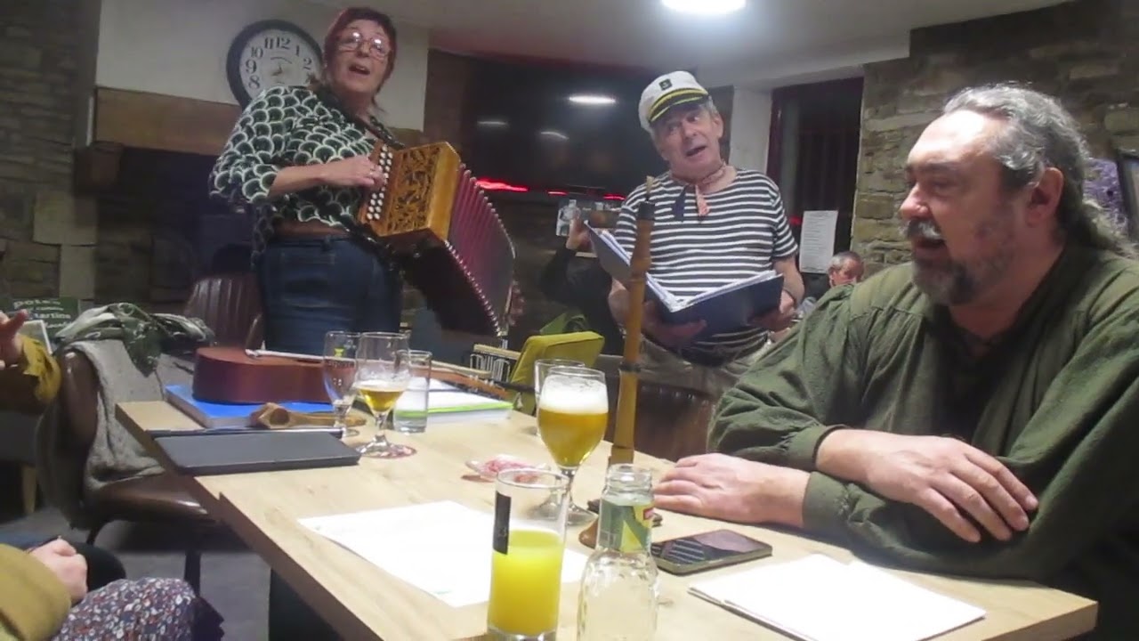 session  chants de mer  et de terre   à TREMEVEN  