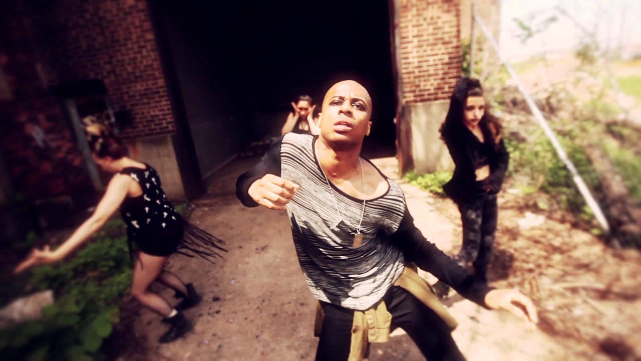 movements by Shar presents Gigi Torres - EYE NY 2 - SCARS