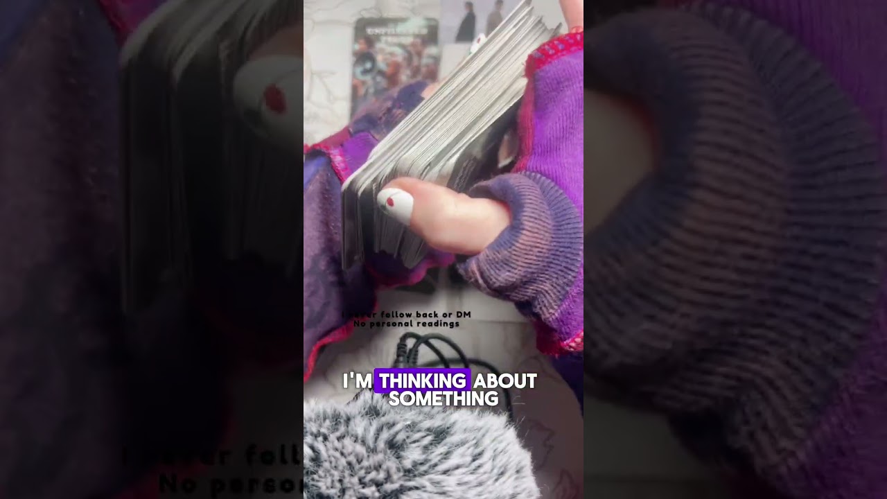Расстроена, что ты так счастлива без них.
