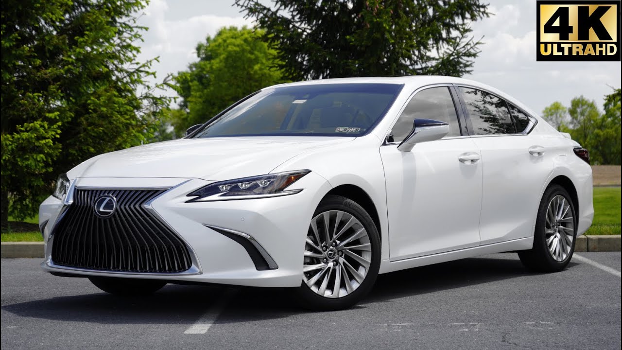 2021 Lexus ES 250 Review | One MAJOR Change