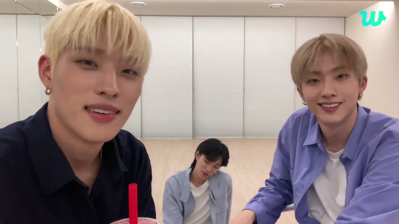 230827 수고했습니다🙏 [P1Harmony THEO KEEHO JIUNG / 피원하모니 테오 기호 지웅 weverse live]