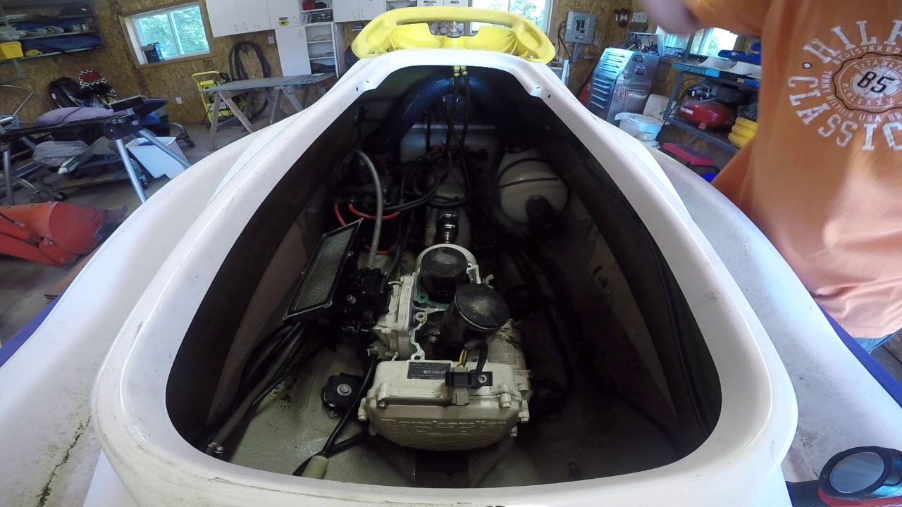 Seadoo 720 GS Engine removal
