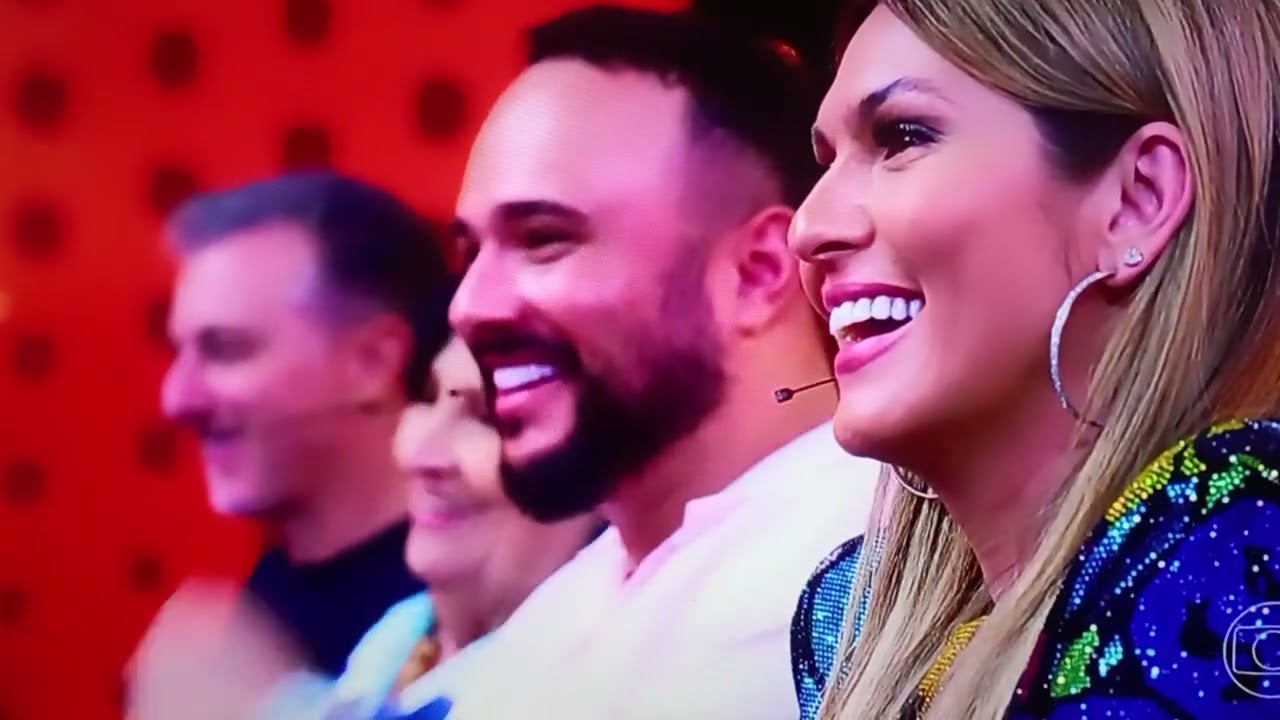 Domingão com Huck / com Diogo Almeida