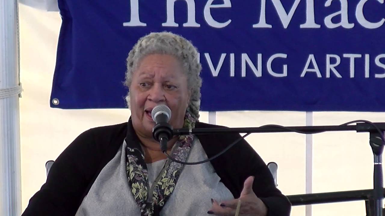 Toni Morrison Accepts the 2016 MacDowell Medal