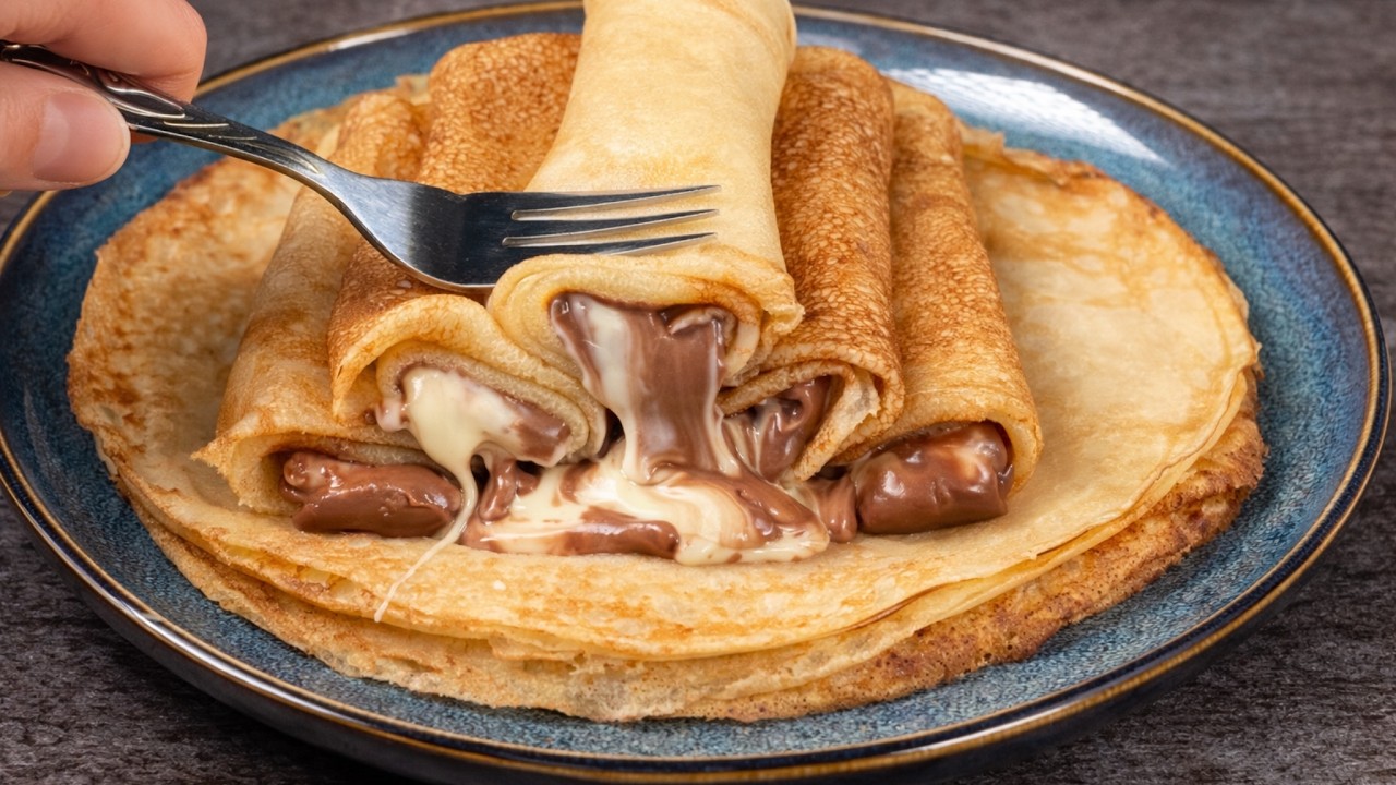 Einfache Crêpes selber machen | Schnelles Rezept mit wenigen Zutaten | Zarte & dünne Pfannkuchen