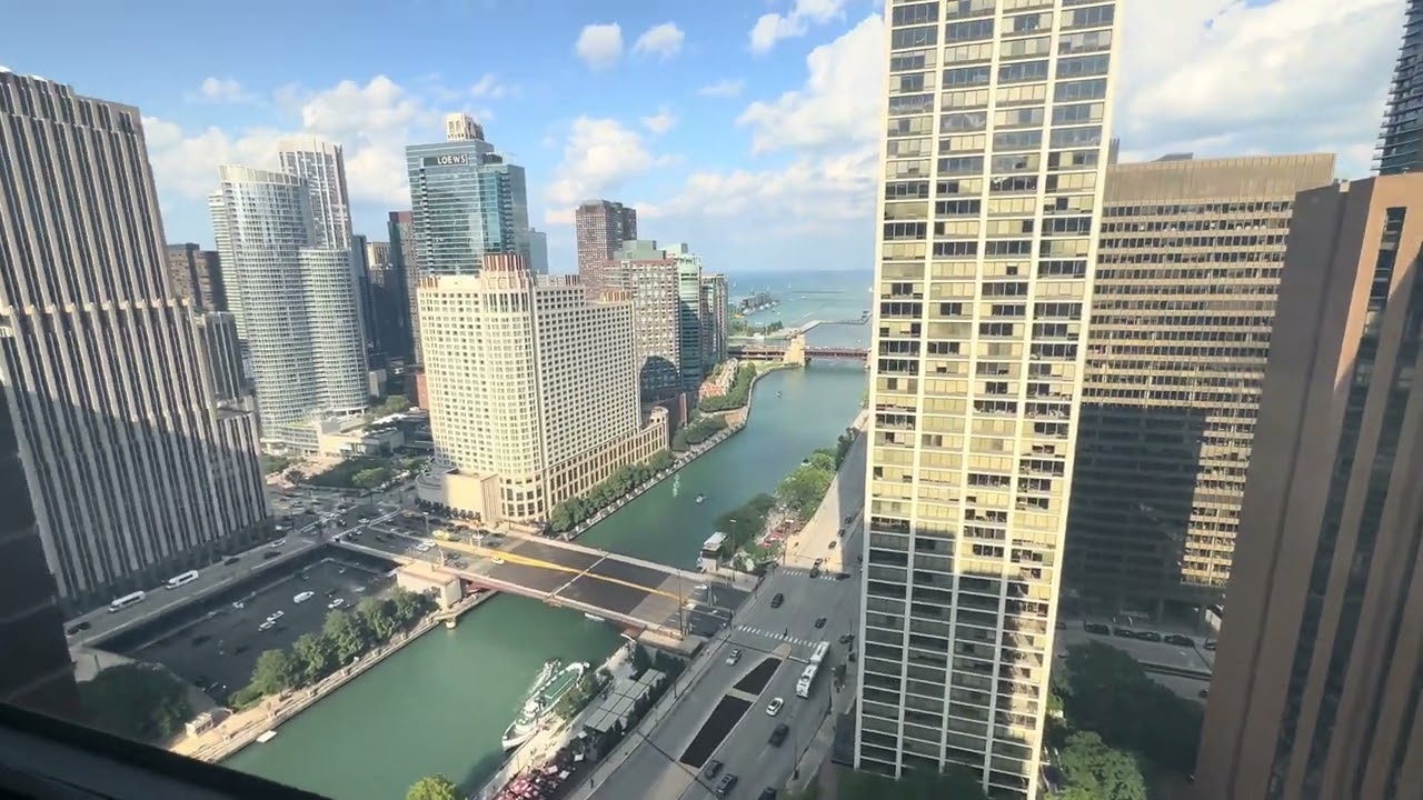 Hyatt Regency Chicago - One King Bedroom  - Renovated Tower - Review - Breakfast - Room 3316