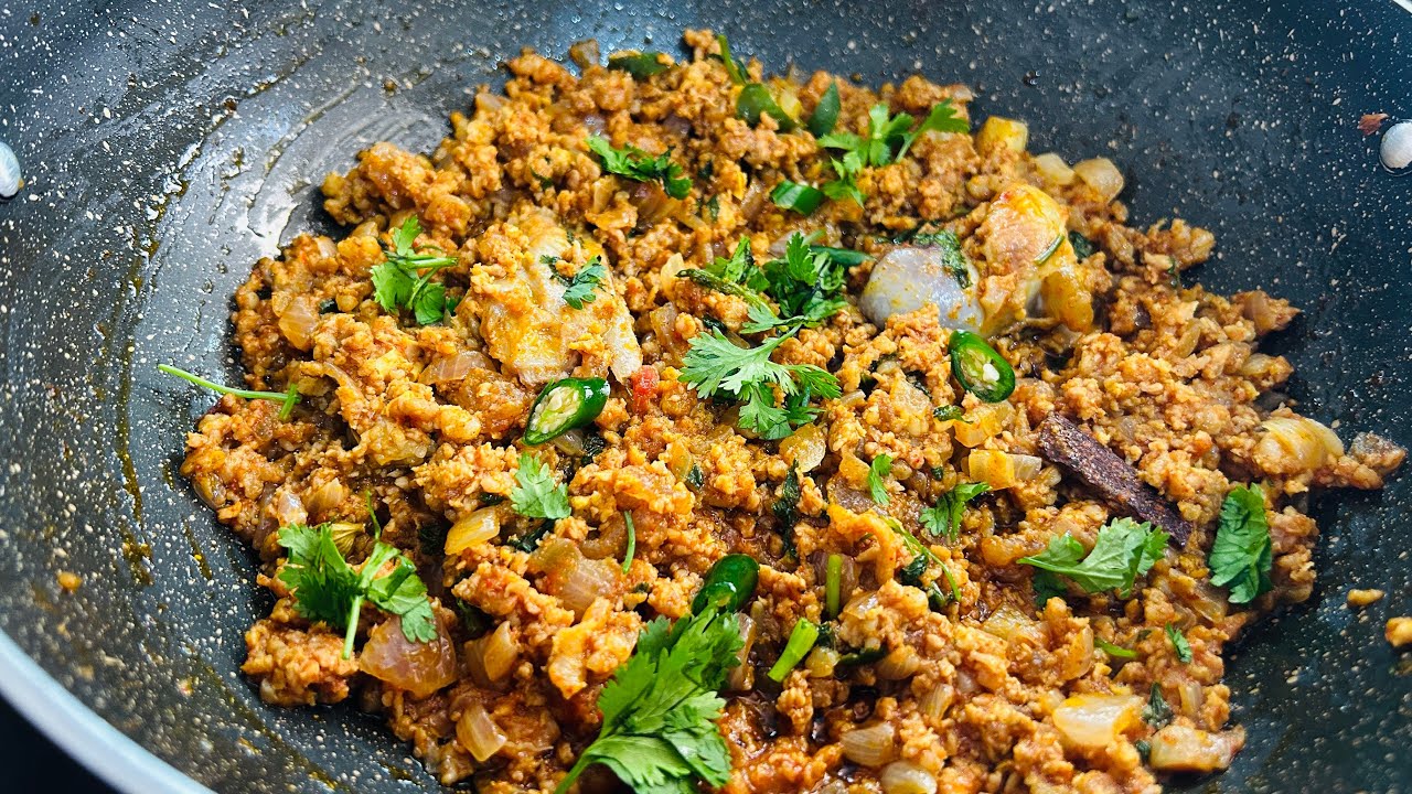 Mutton Bhuna keema recipe | tender & juicy mutton keema