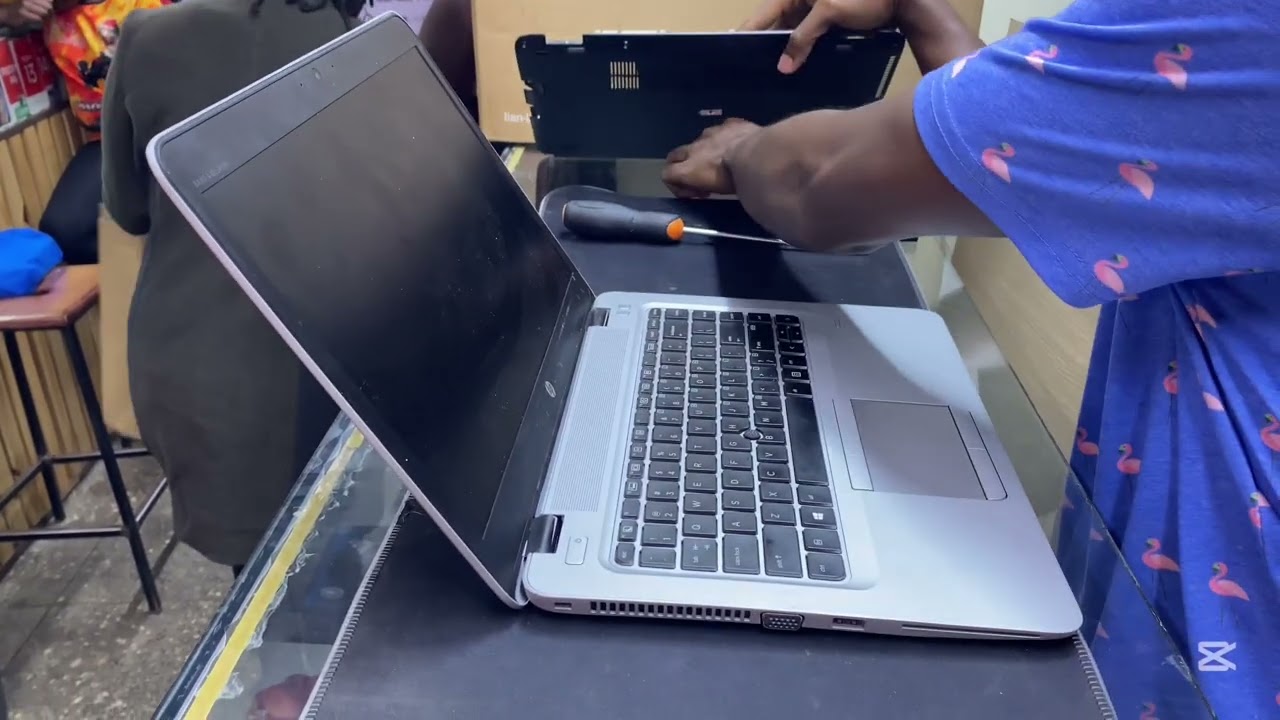HOW TO REPLACE A HP Elitebook 840 G3 SCREEN 4K