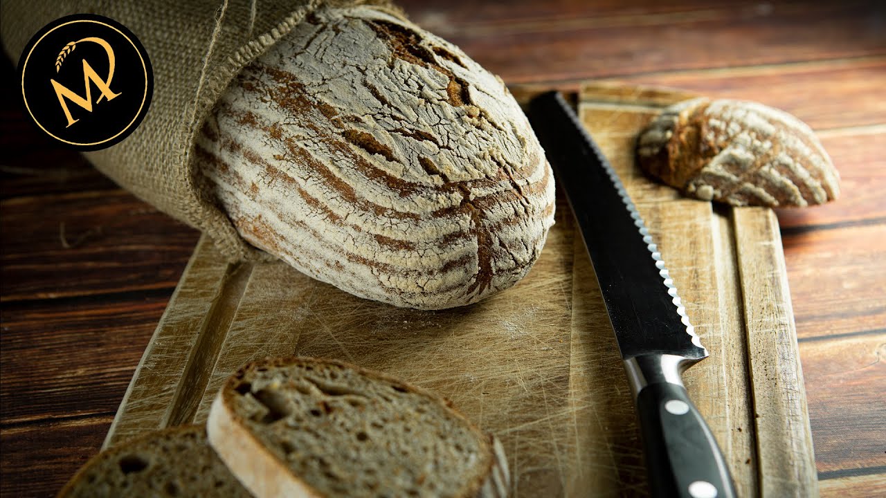 Roggenvollkorn Mischbrot mit Sauerteig und Hefe backen