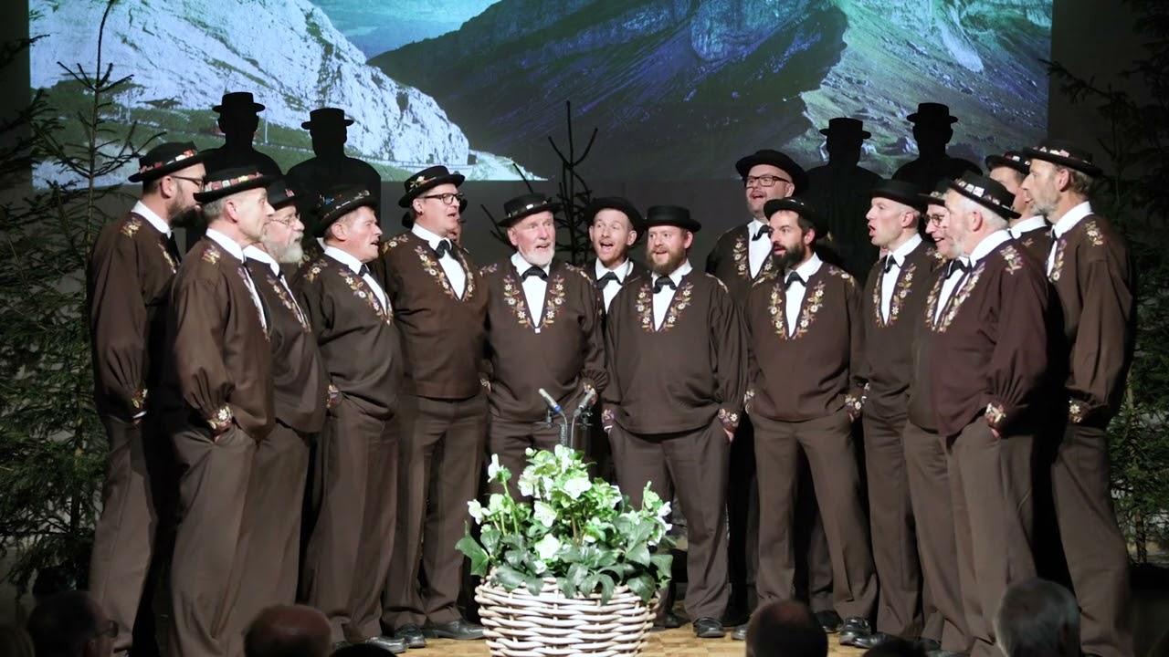 Jodlergruppe Bärgröseli Alpnachstad - Wenn's im Ustig z'Alpe geit (Adolf Stähli)