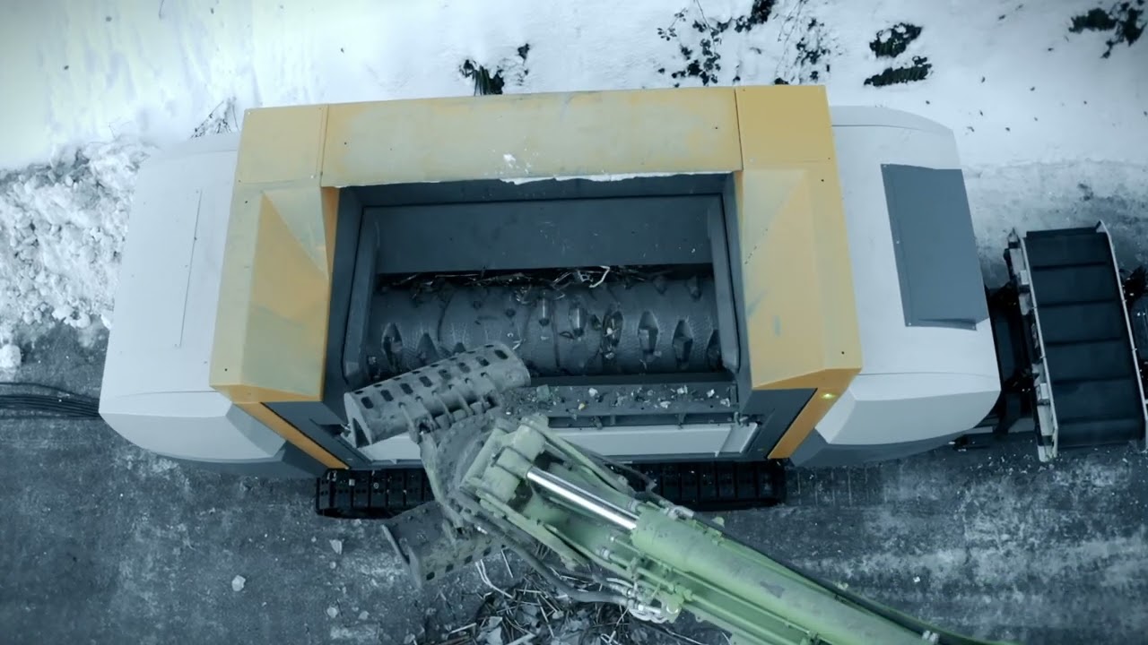 Shredding e-scrap and NF-metals with the UNTHA XR