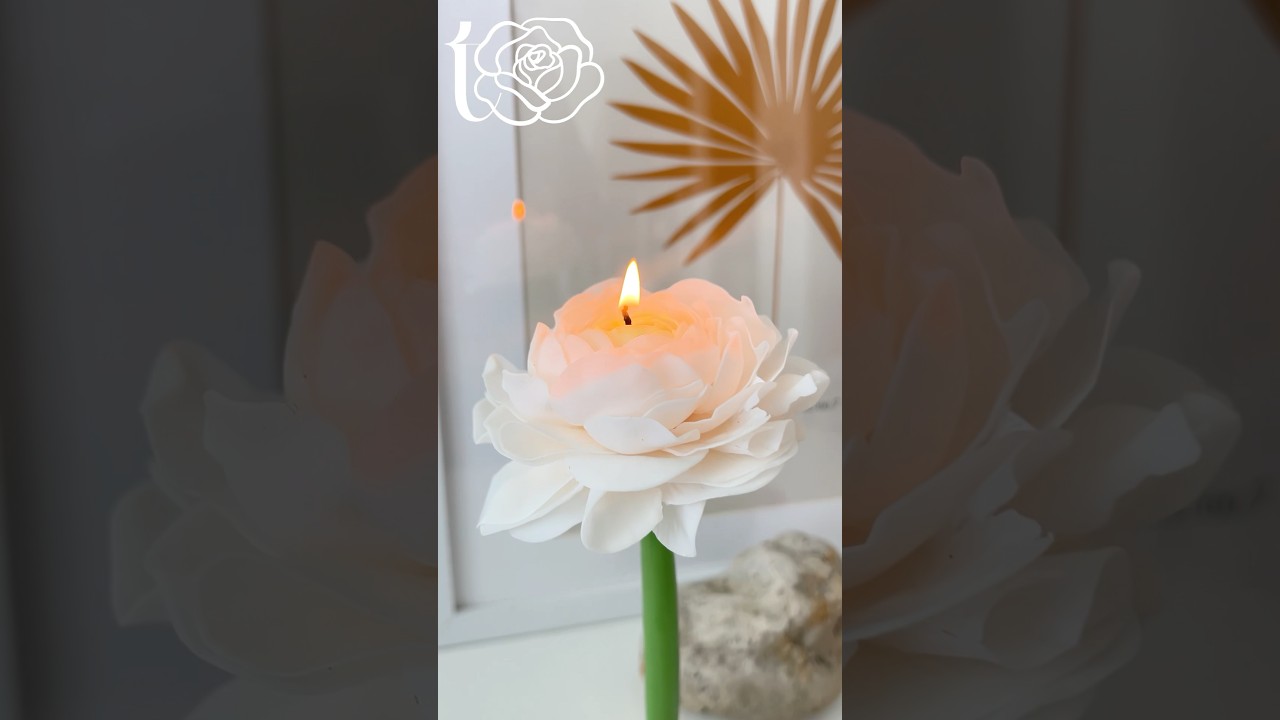 Flower Candles ✨ Made from natural beeswax, petal by petal—everything to blossom before your eyes❤️
