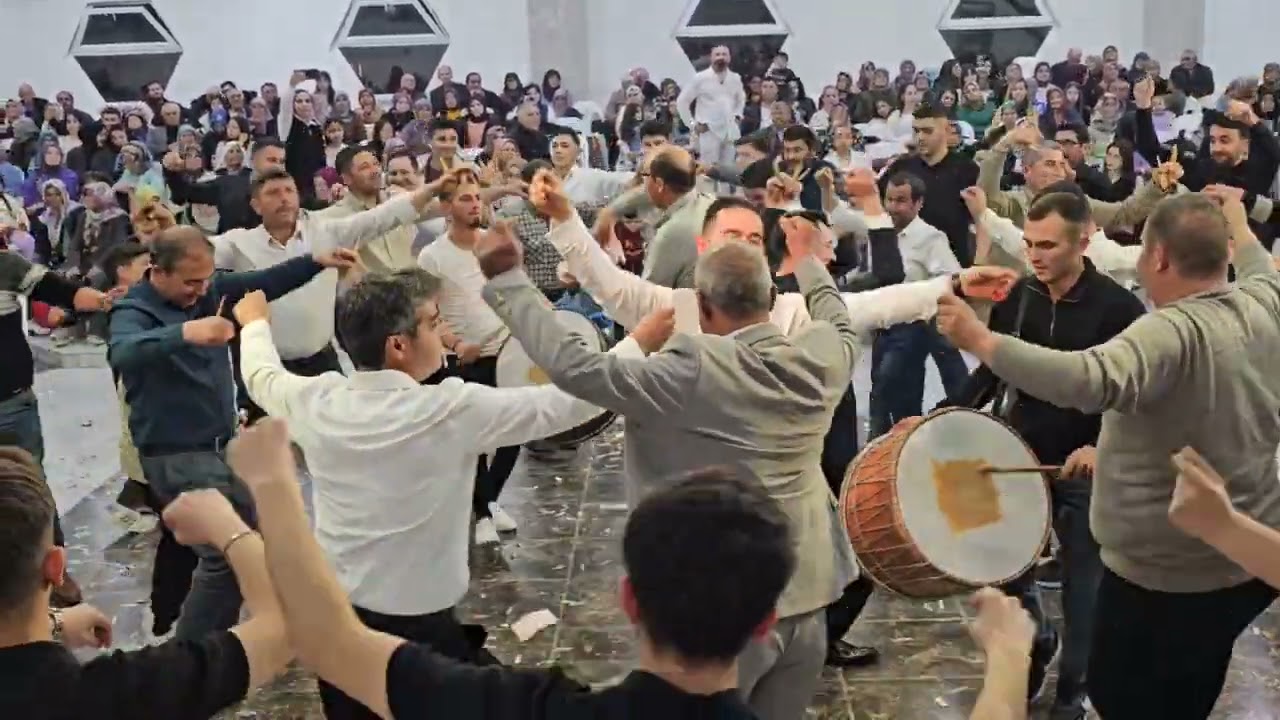 DEMİRCİ'de SIDIKA NUR MUSTAFA ÇİMEN ÇİFTİNİN DÜĞÜN TÖRENİNDEN GÖRÜNTÜLER 05-04-2025