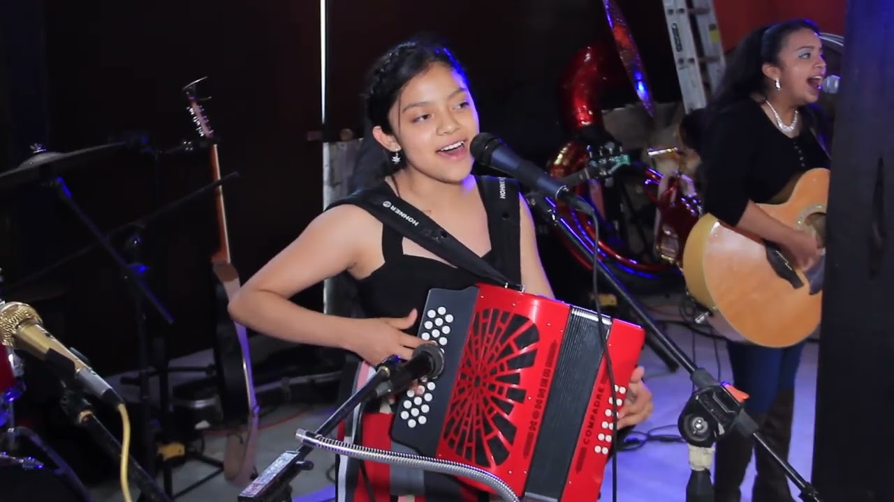 El disgusto -  Las Estrellitas de la Sierra