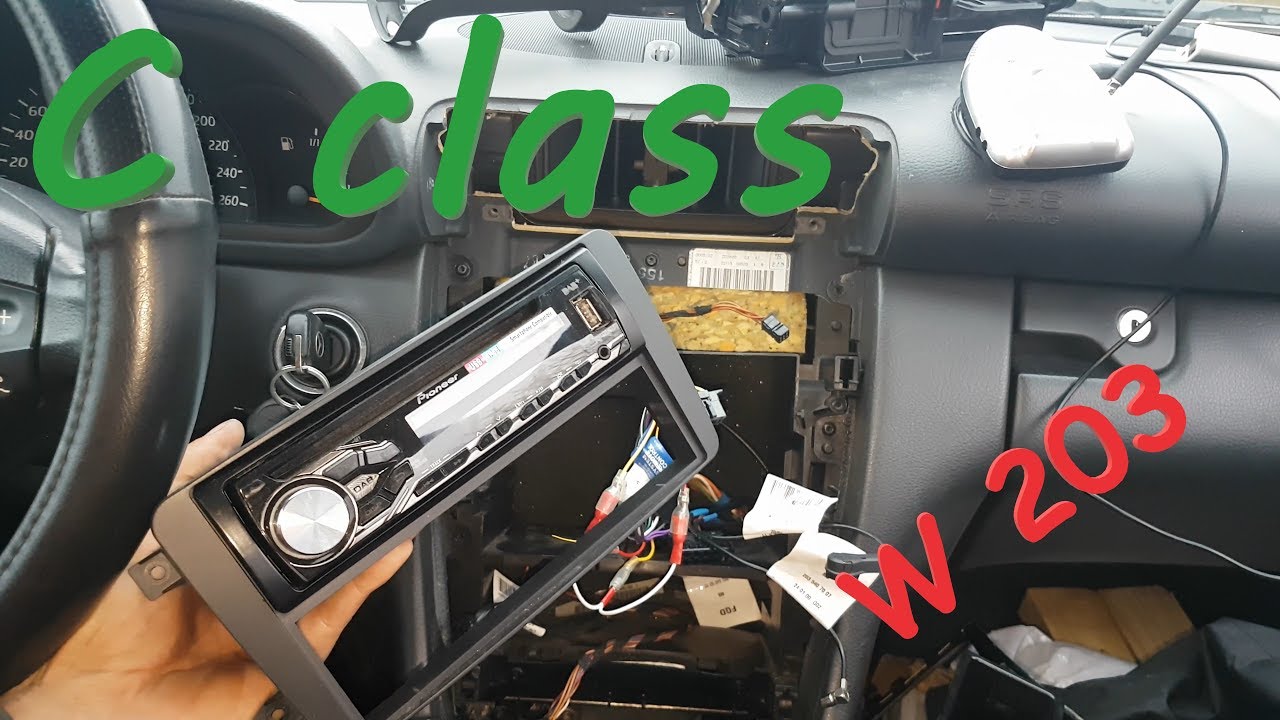 Radio Removal & Replacement - Mercedes C200 w203