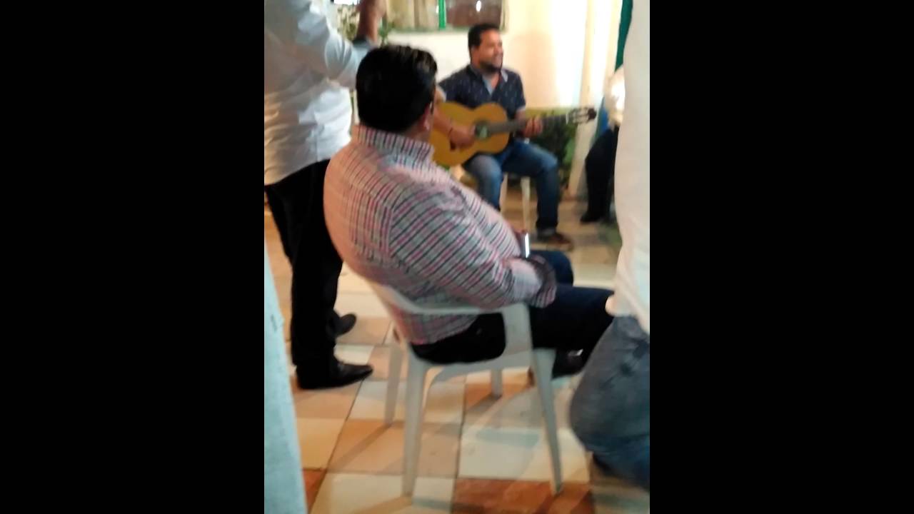 YoNi De ZaRoZa ...El Cerro Los PaLos