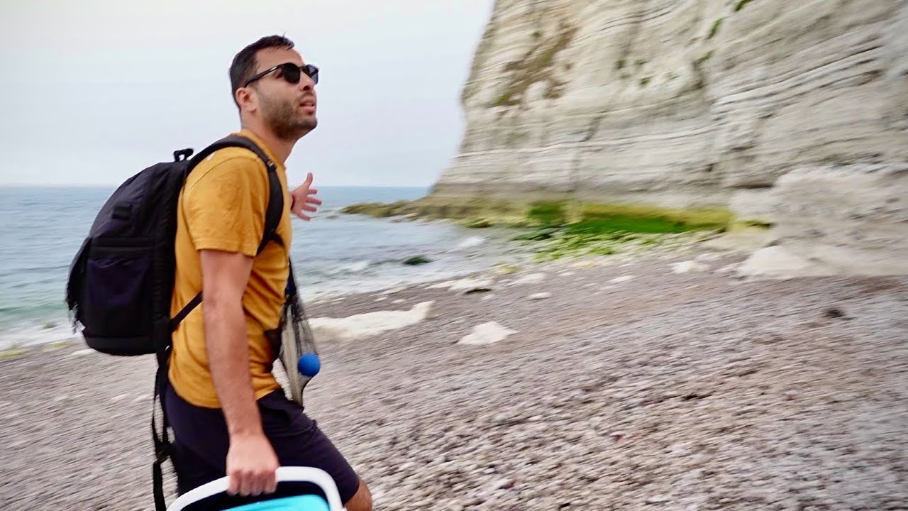 شاطئ كامل لوحدنا مع اطلالة نارية في فرنسا 🇫🇷