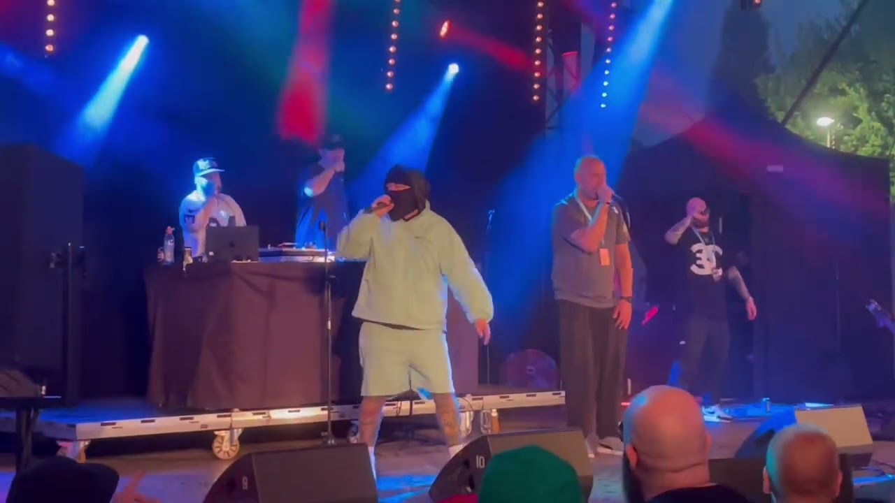 Julma Henri (& Steen1) @ Porispere, 3.8.2024 klo 22.49