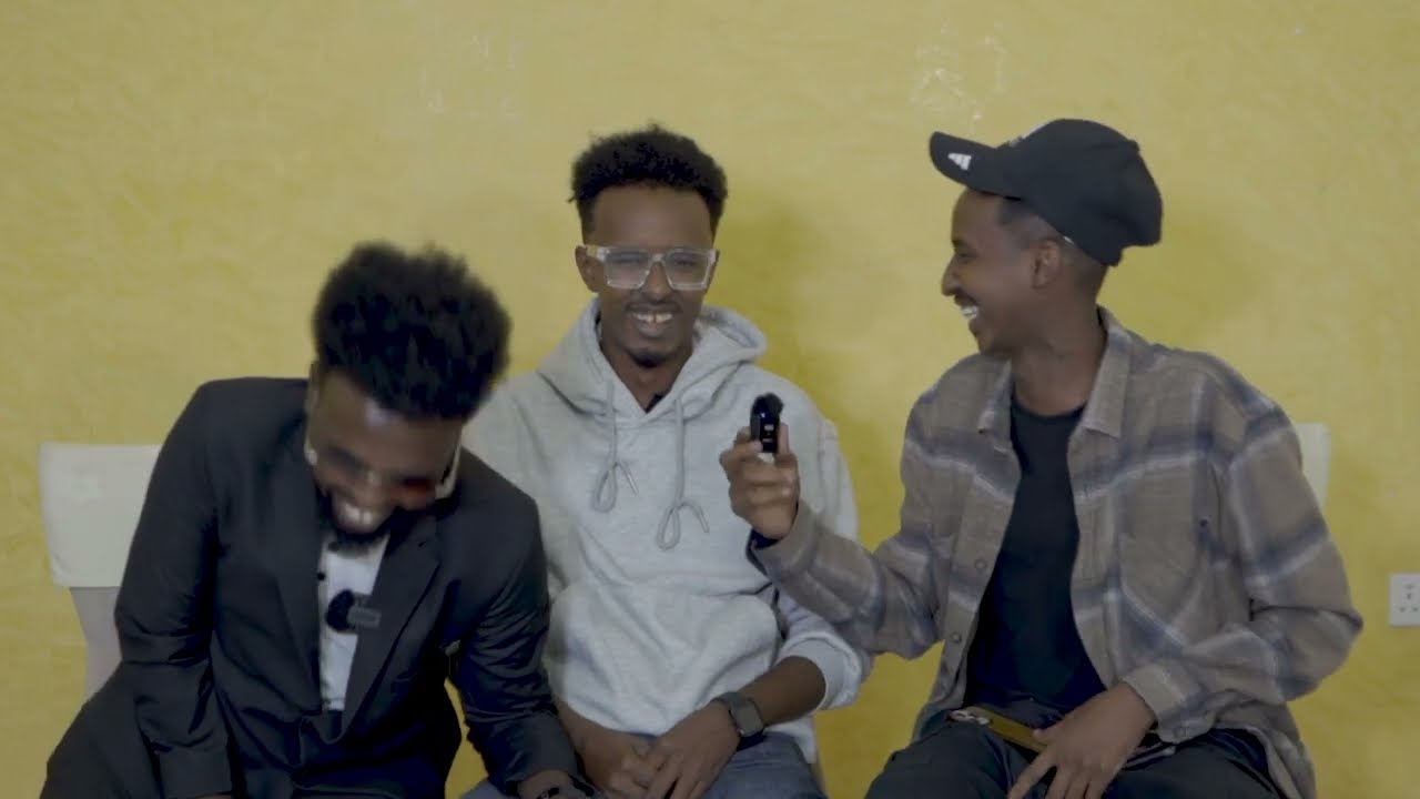 ABDIKARIIN Ali Shah &GURIBARWAQO😂::AF MAY MAY 😂😂QOSOLKII ADUNKA