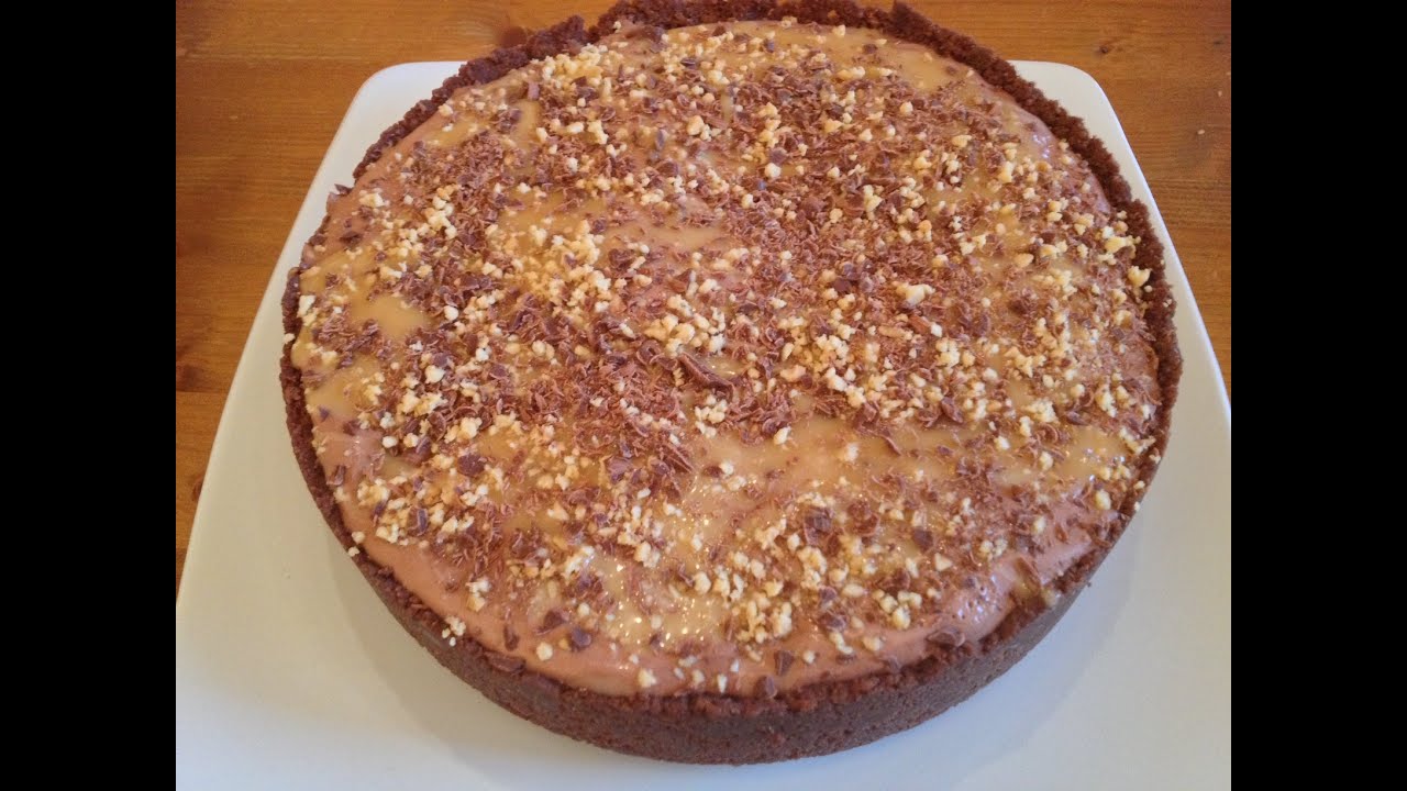 SNICKERS ICE-CREAM CAKE RECIPE