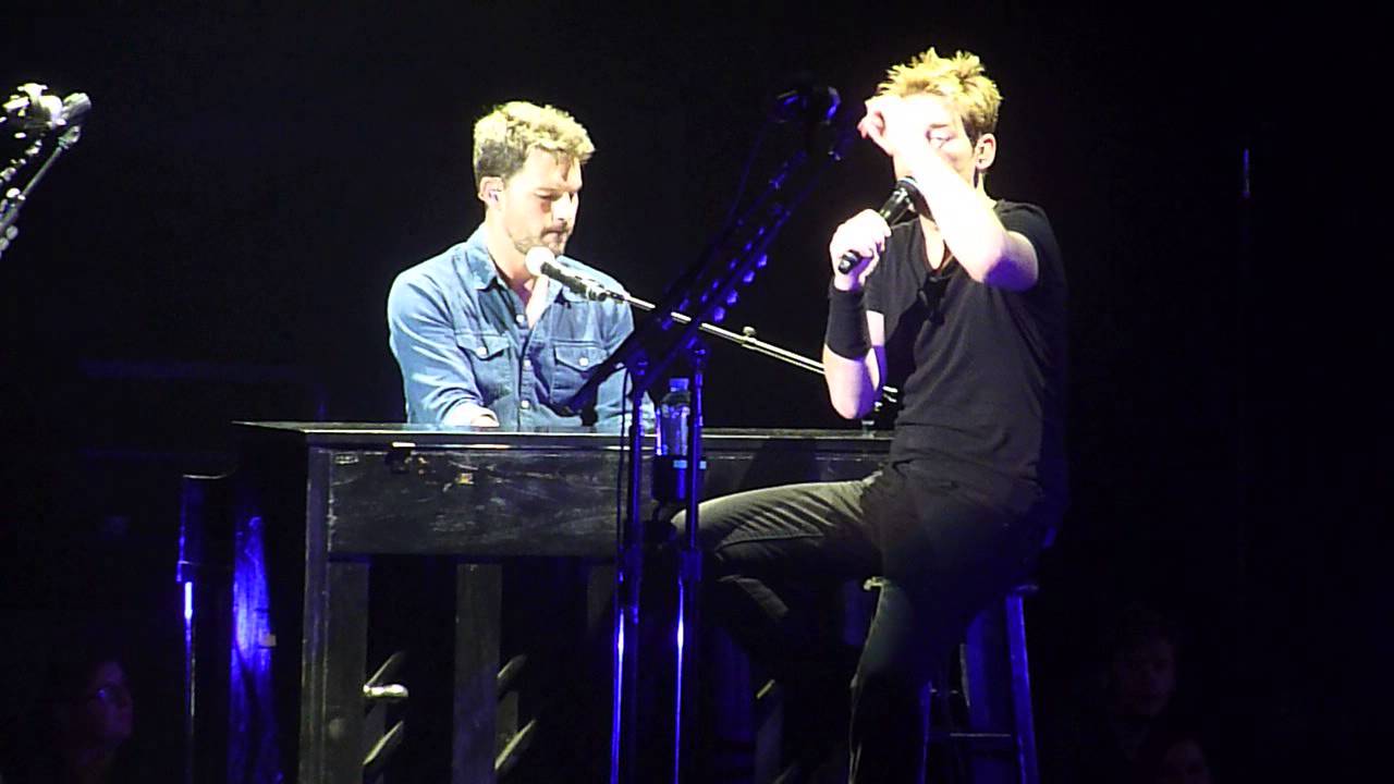 NICKELBACK~ LULLABY ~ Melbourne 160515