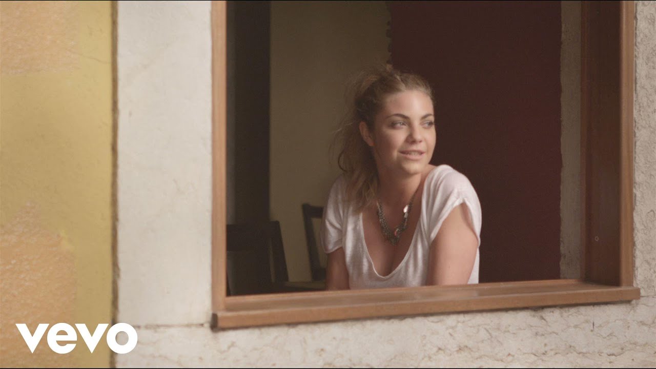 Margaux Avril - Encore Une Histoire